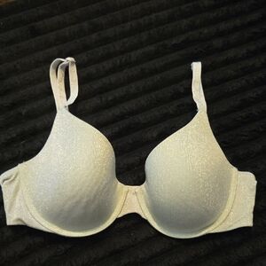 Victoria's Secret Shimmering White Bra